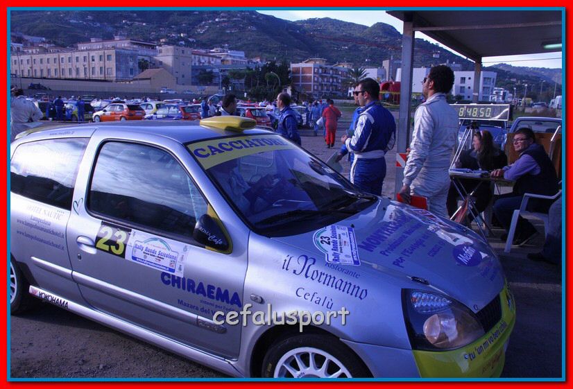 121111 rally 207_tn.jpg